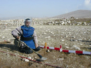Minelab F1A4 mine detector in use